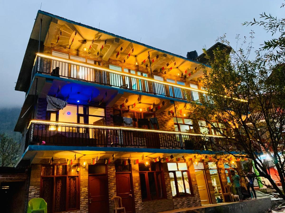 Hostel 360 Degree Manāli Eksteriør billede