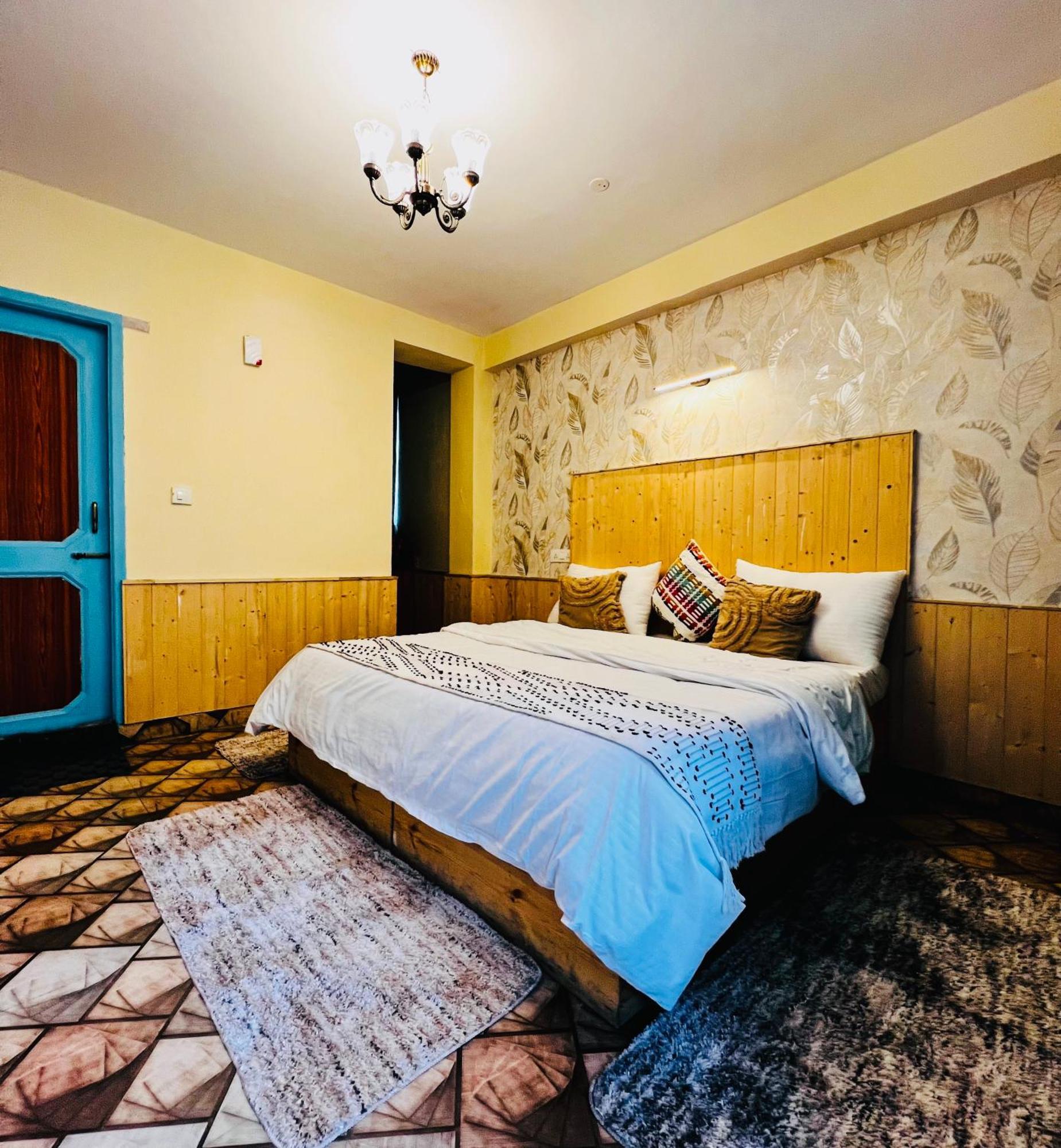 Hostel 360 Degree Manāli Eksteriør billede